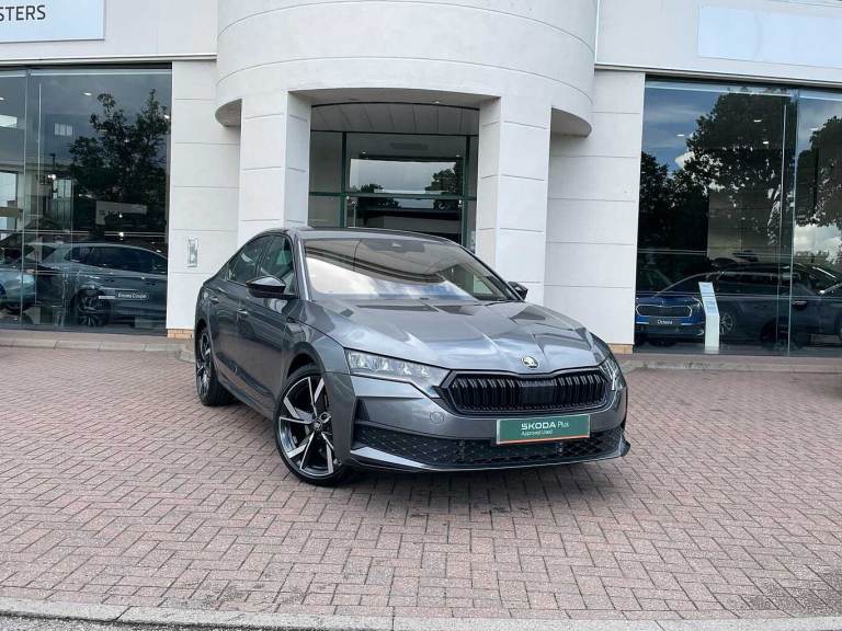 2025 Skoda Octavia 1.5 TSI 150 e-TEC Sportline 5dr DSG Hatchback Petrol Automatic
