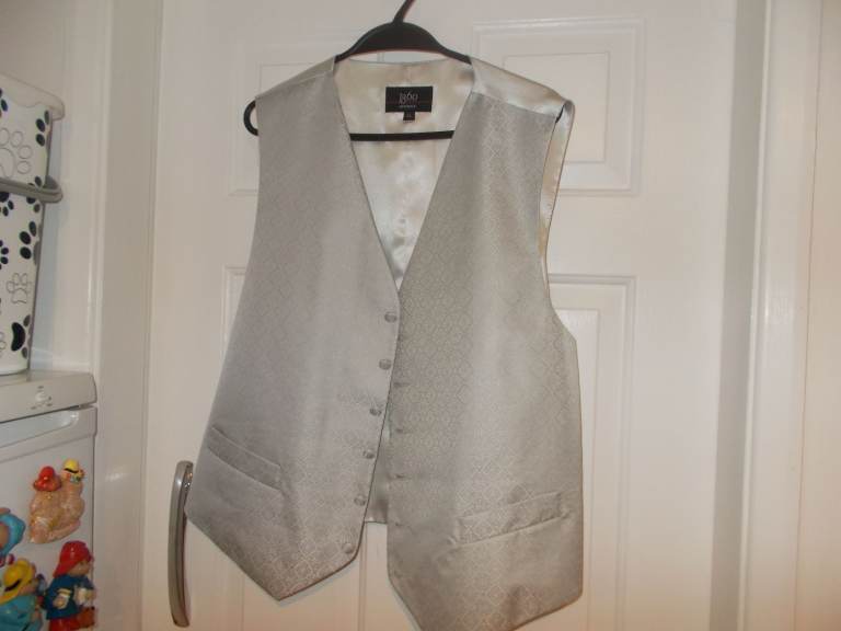 MENS WAISTCOAT