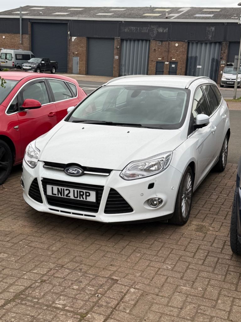 Ford, FOCUS, Estate, 2012, Manual, 1560 (cc), 5 doors