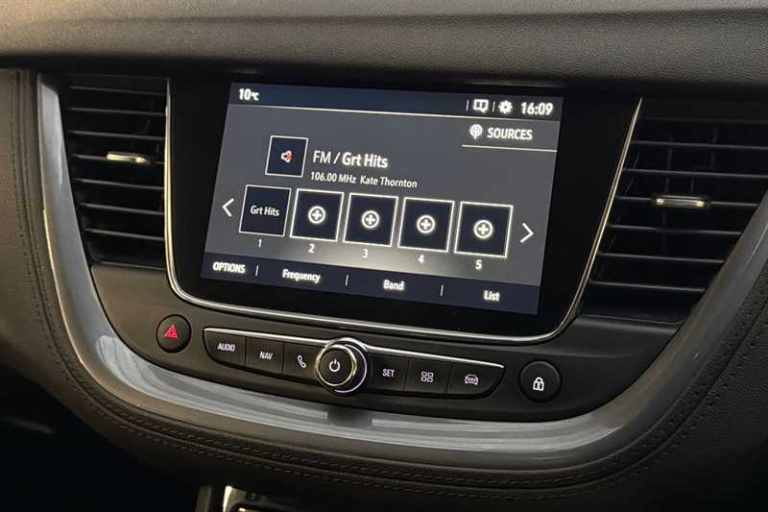 2021 Vauxhall Grandland X 1.5 Turbo D Griffin Edition 5dr HATCHBACK DIESEL Manual