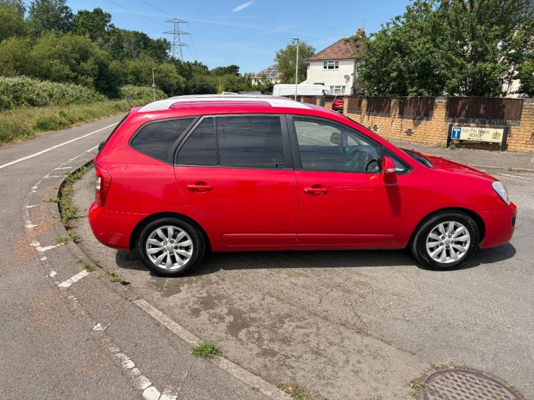 Kia, CARENS,   7 seater 2011 1.6 diesel 