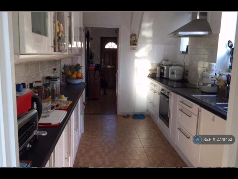 1 bedroom in Southdown Road, Bath, BA2 (#2778452)