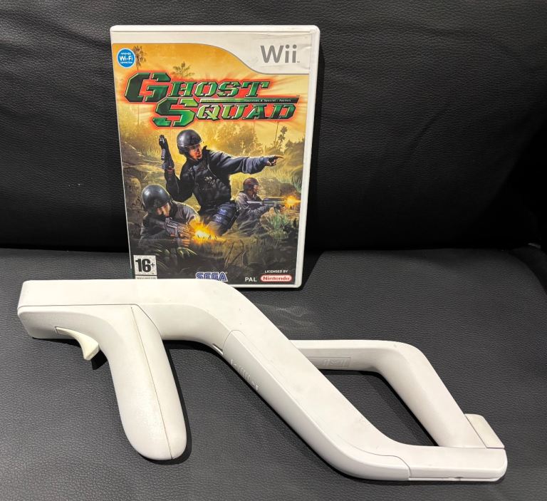 Nintendo Wii - Ghost Squad Game + Gun