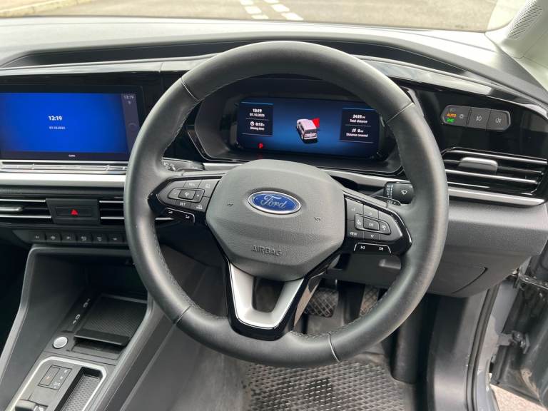 2025 Ford Transit Connect 250 LWB 1.5 Limited 150PS PHEV Auto Van Petrol Parallel PHEV Automatic