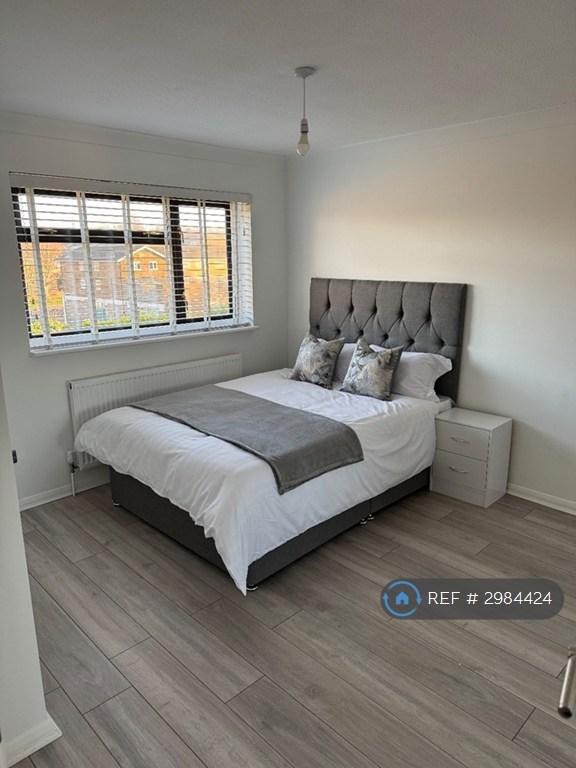 1 bedroom in Apsledene, Gravesend, DA12 (#2984424)