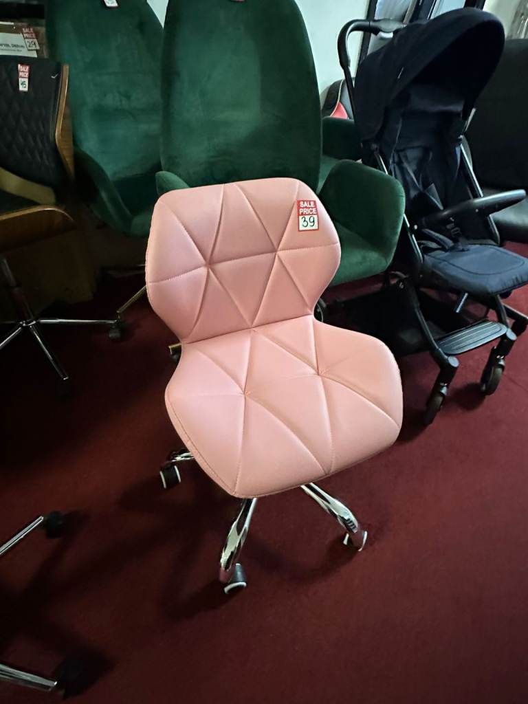 Boutique Faux Leather Office Chair - Pink