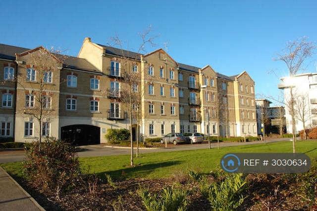 1 bedroom flat in Masters House, Aylesbury, HP21 (1 bed) (#3030634)