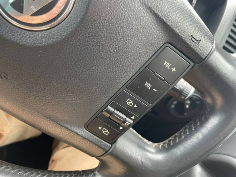 2009 Volkswagen Touareg 2.5 Touareg Altitude TDI E4 AUTO 5dr SUV Diesel Automatic