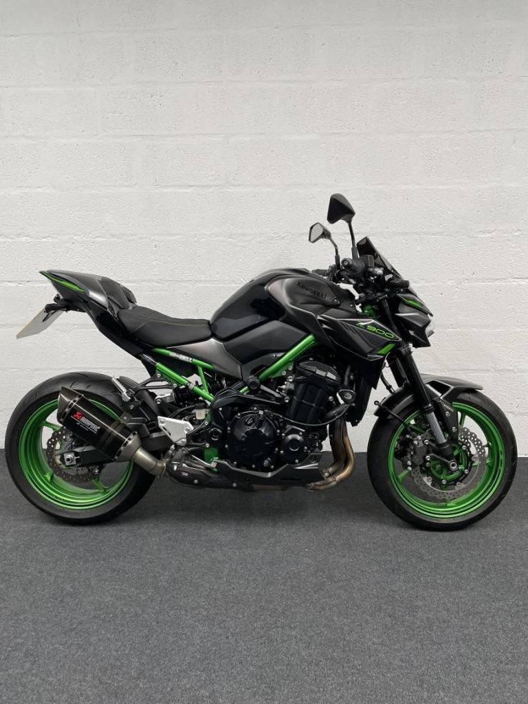 KAWASAKI Z900 - 2023 - 876 MILES