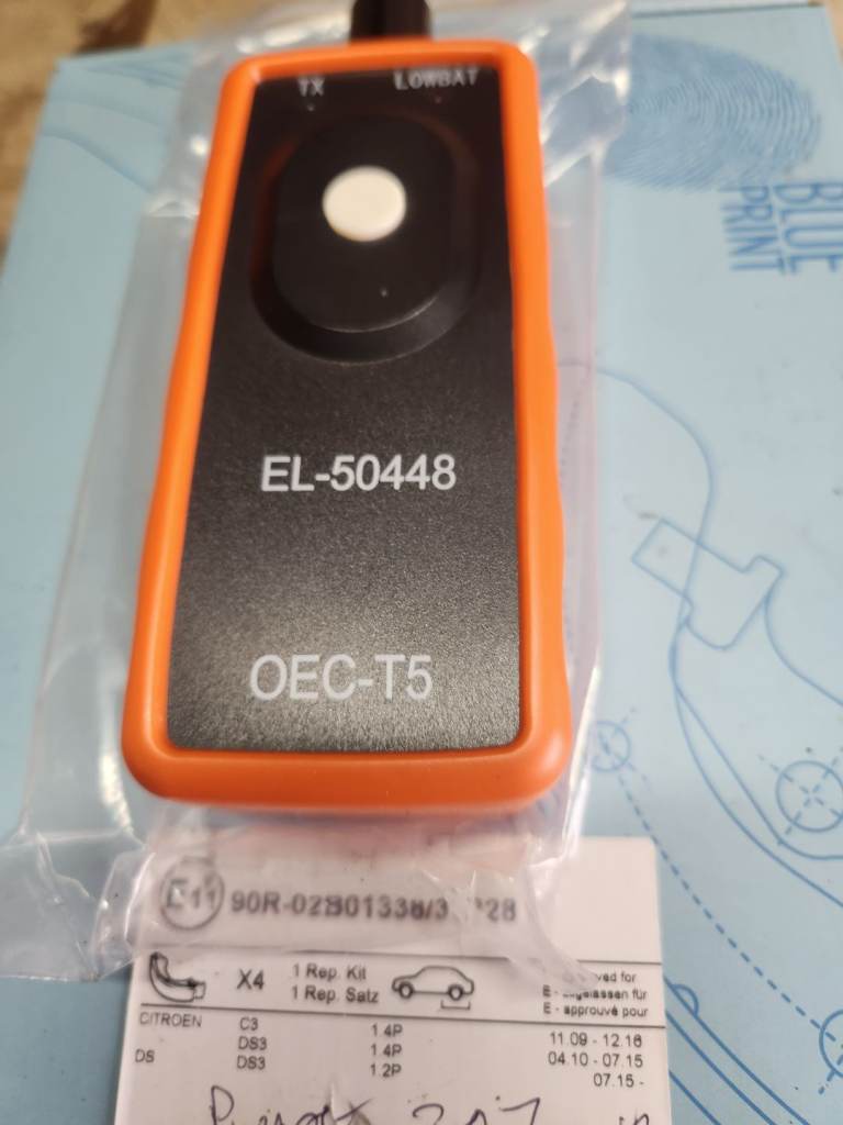 TYRE VALVE RESET TOOL 