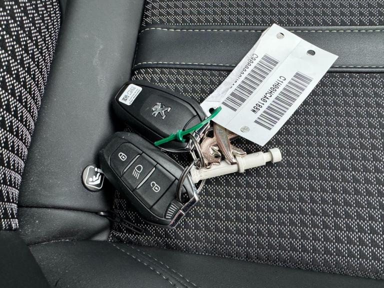 2023 Peugeot 208 1.2 PureTech 130 GT 5dr EAT8 HATCHBACK PETROL Automatic