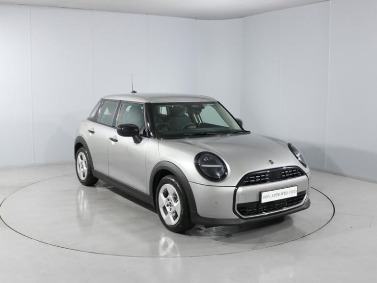 MINI COOPER 1.5 C Classic 5dr Auto