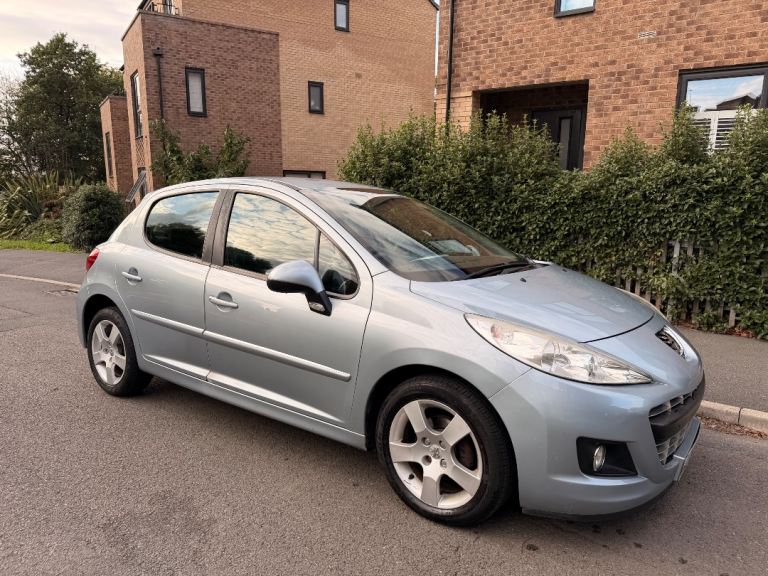 Peugeot, 207, Hatchback, 2011, Manual, 1560 (cc), 5 doors