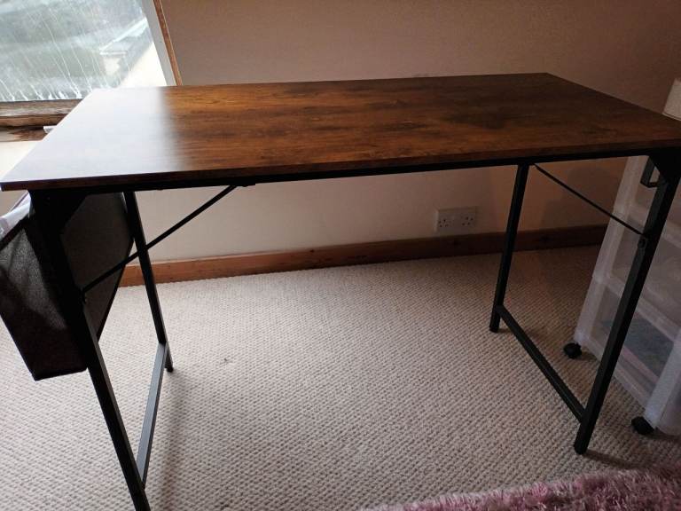 Mahogany colour desk