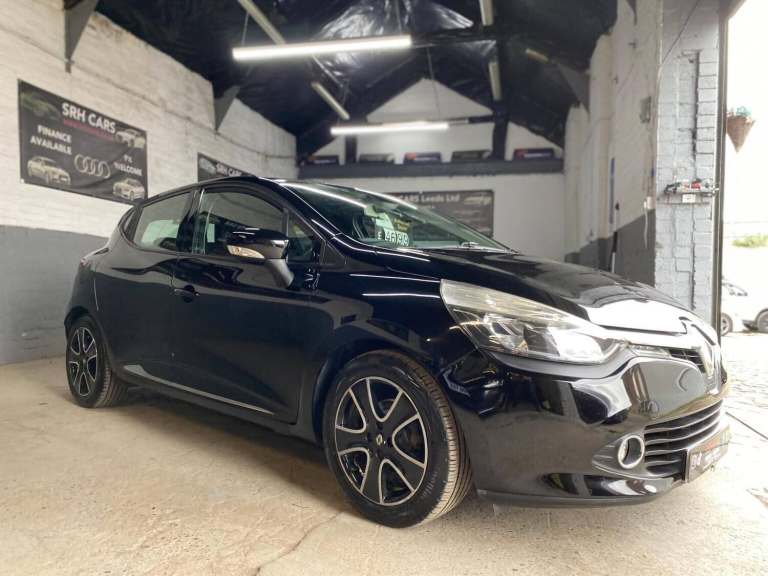 RENAULT CLIO 0.9 TCe Dynamique MediaNav Euro 5 (s/s) 5dr 2015