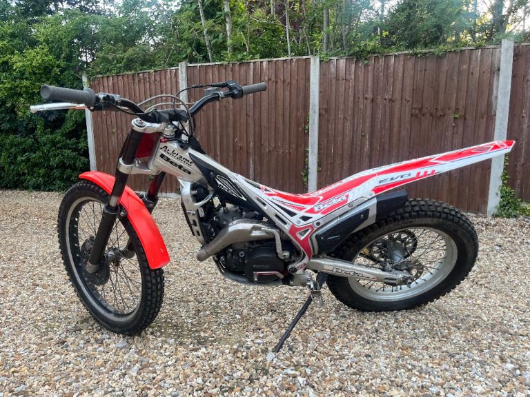 Beta evo 290 trials bike