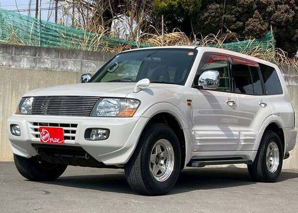 Mitsubishi Pajero LONG EXCEED-II 4x4 Petrol Automatic
