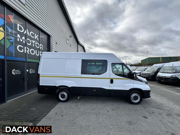 75 Reg Iveco Daily, Welfare, Kitchen ,Toilet Van, Air-Con