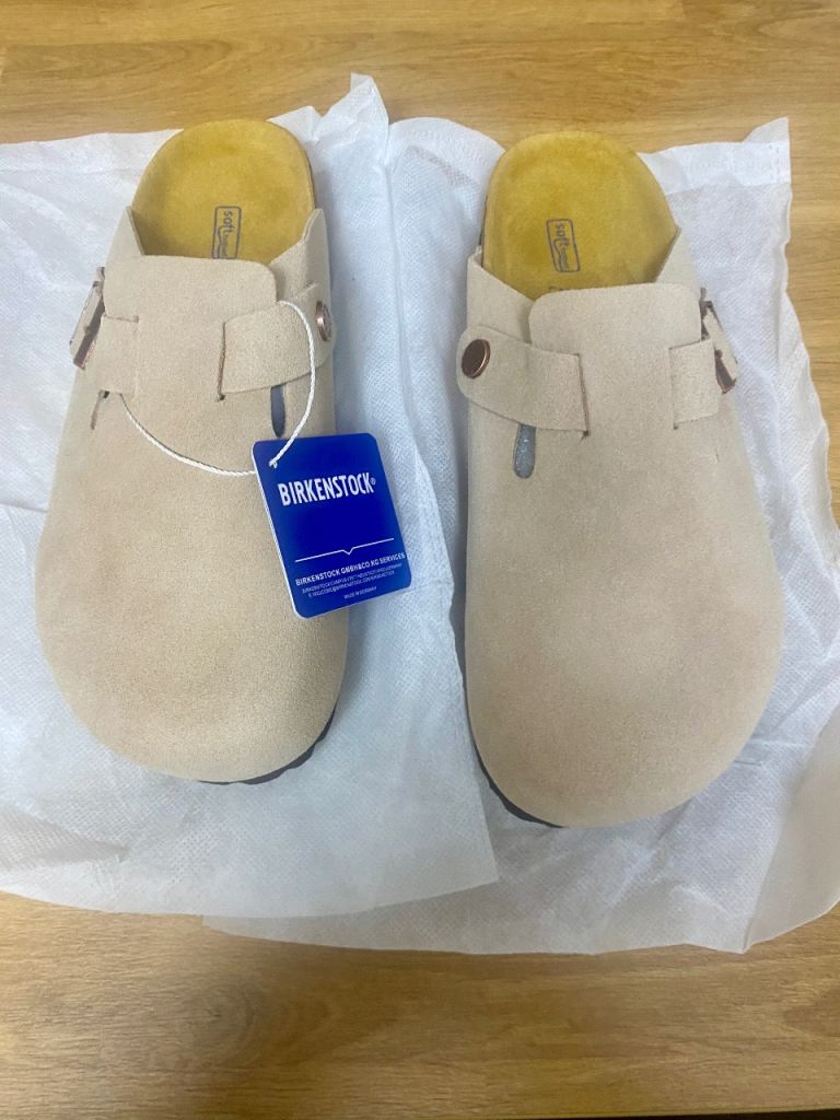 Birkenstock clogs size 5 