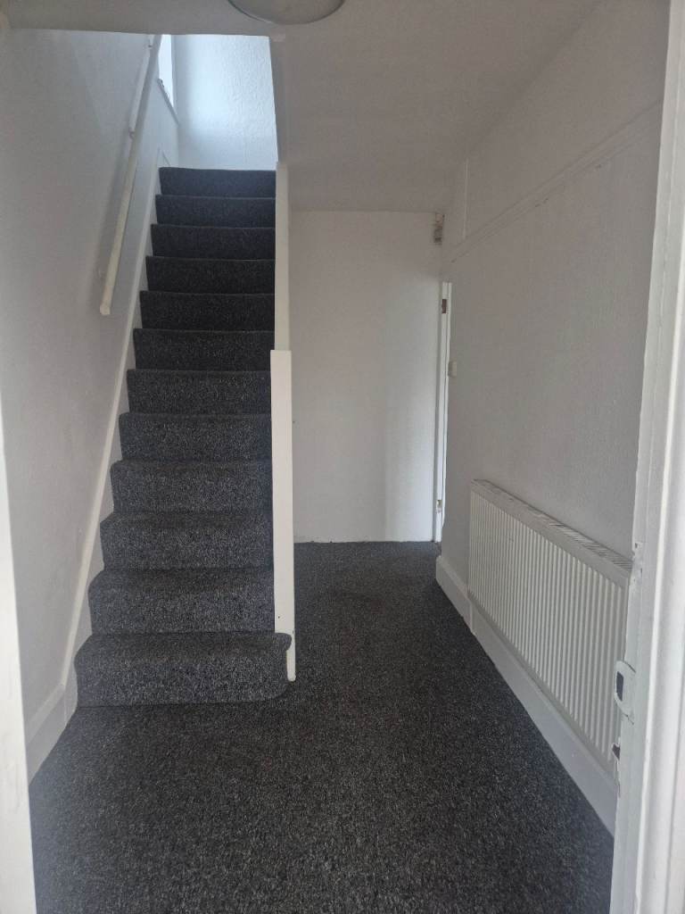 3 bedroom house for rent LE3 2 