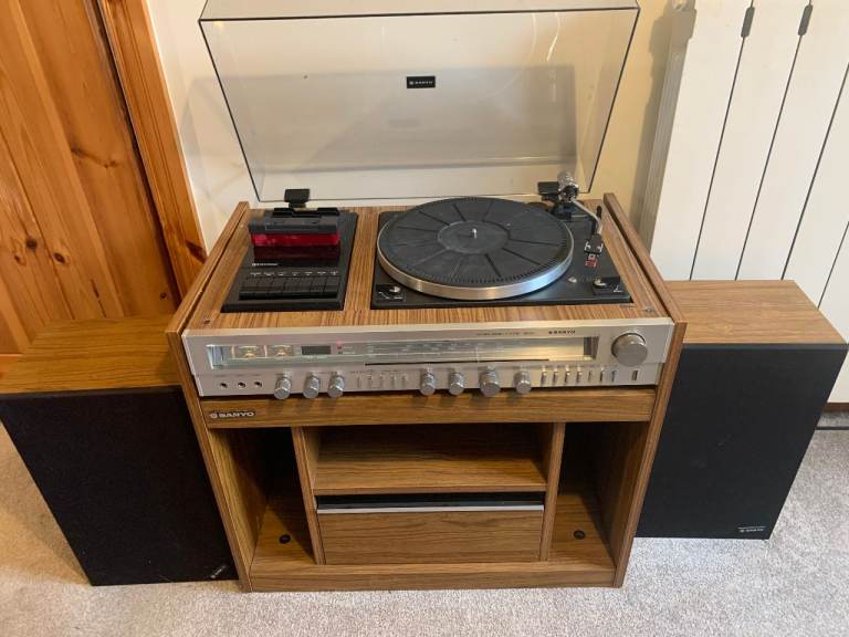 COLLECTOR`S ITEM ! 1970`s SANYO MUSIC CENTRE