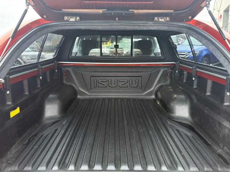 2022 Isuzu D-Max 1.9 V-Cross Double Cab 4x4 Auto PICK UP DIESEL Automatic