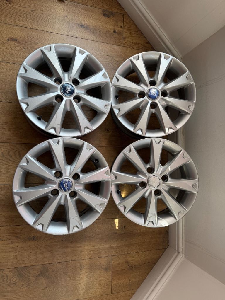 FORD FIESTA ZETEC MK7 2008-2014 Alloy Wheel Good Condition