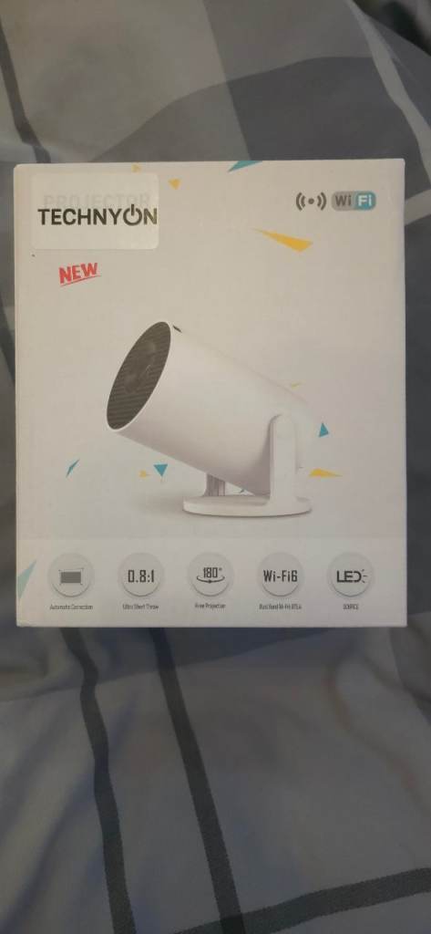 Technyon HY300 PRO+ 1080P Full HD Portable Projector with Android 11.0 – NEW