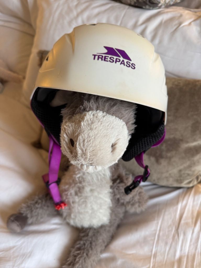 Ski helmet white size S/M