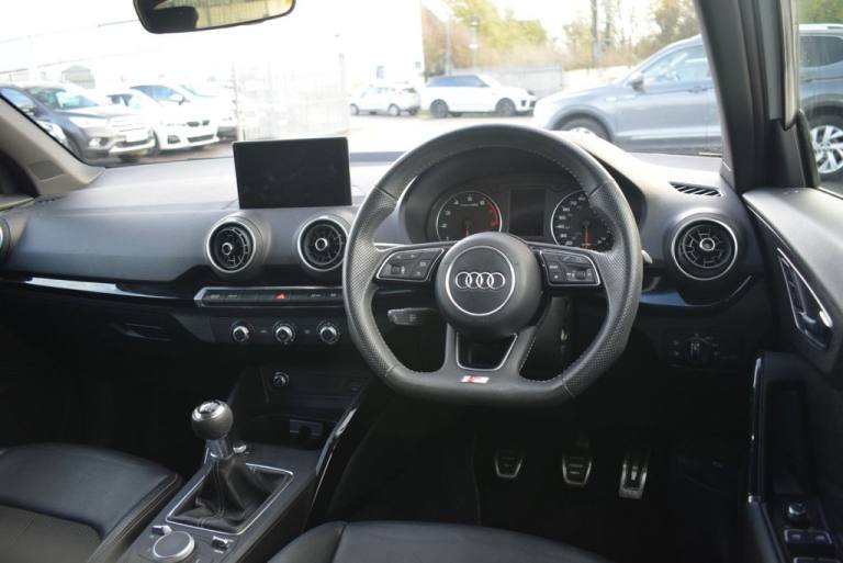2020 Audi Q2 1.0 TFSI 30 Black Edition SUV 5dr Petrol Manual Euro 6 (s/s) (116 ps) ESTATE Petrol ...