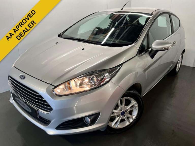 2015 Ford Fiesta 1.25 82 Zetec 3dr HATCHBACK PETROL Manual
