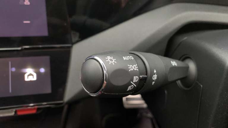 2024 Peugeot 308 115kW First Edition 54kWh 5dr Auto HATCHBACK ELECTRIC Automatic