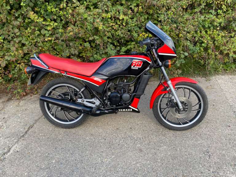 Motor cycle