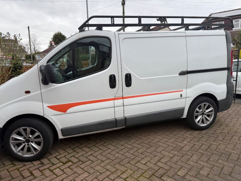 Vivaro Camper Van 