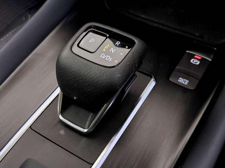 2022 Nissan Qashqai 1.3 DIG-T MHEV Tekna XTRON Euro 6 (s/s) 5dr Automatic SUV Hybrid Automatic