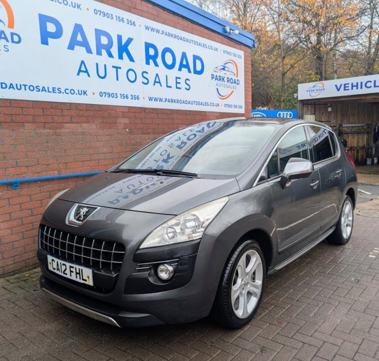 PEUGEOT 3008 1.6 HDi Allure 2012