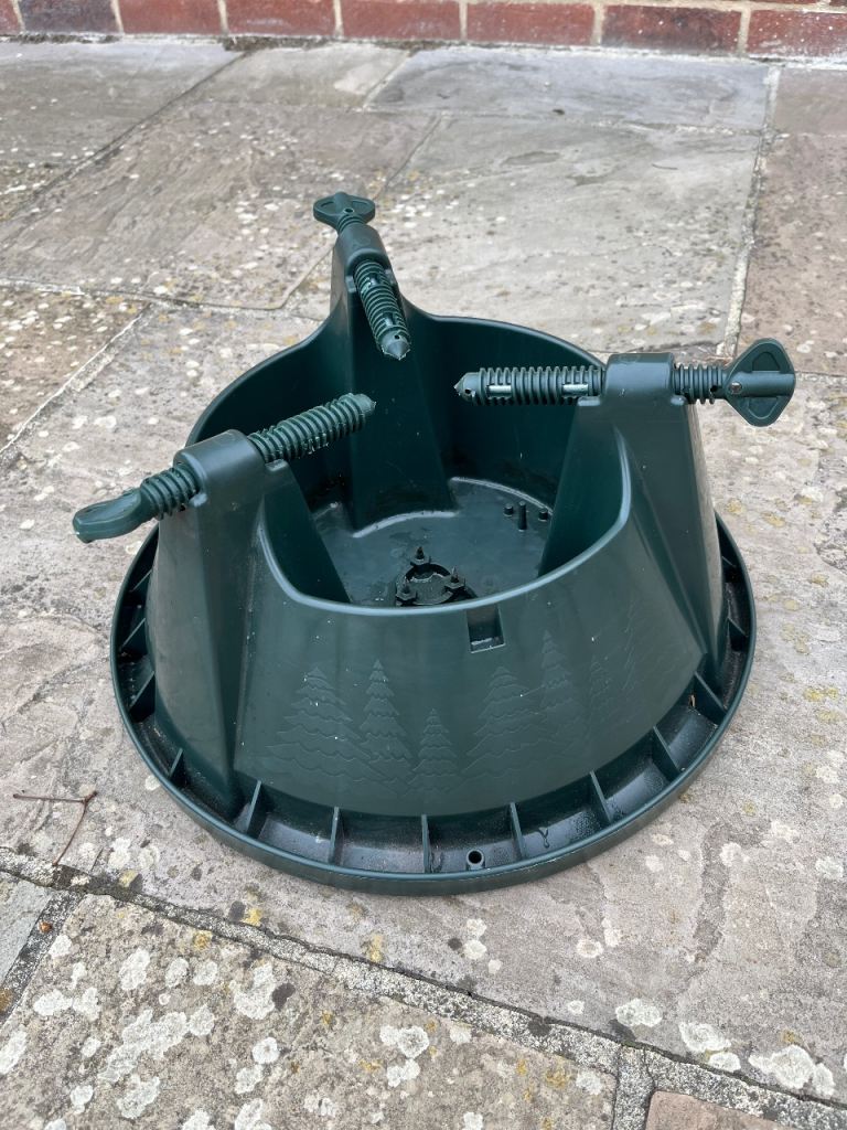 Christmas tree stand