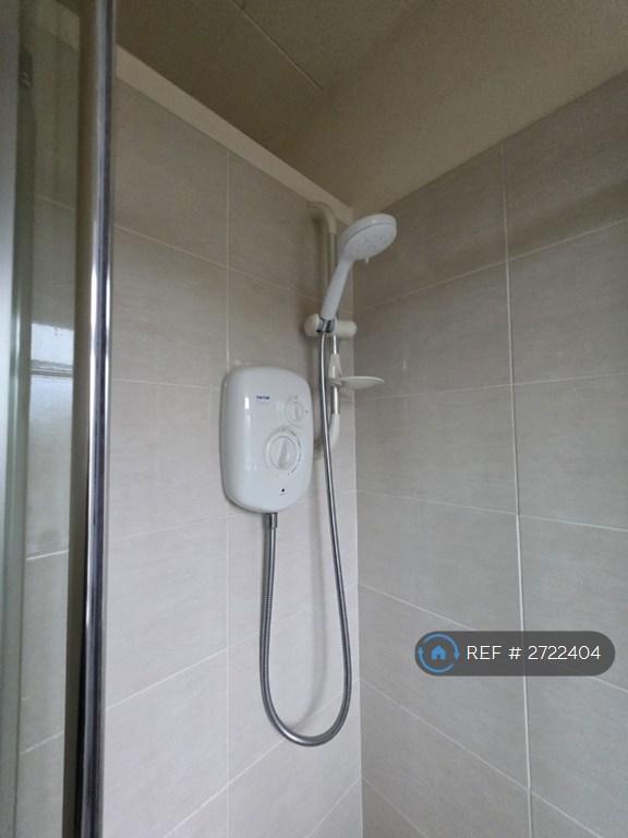 2 bedroom house in Liverpool Road, Platt Bridge, Wigan, WN2 (2 bed) (#2722404)