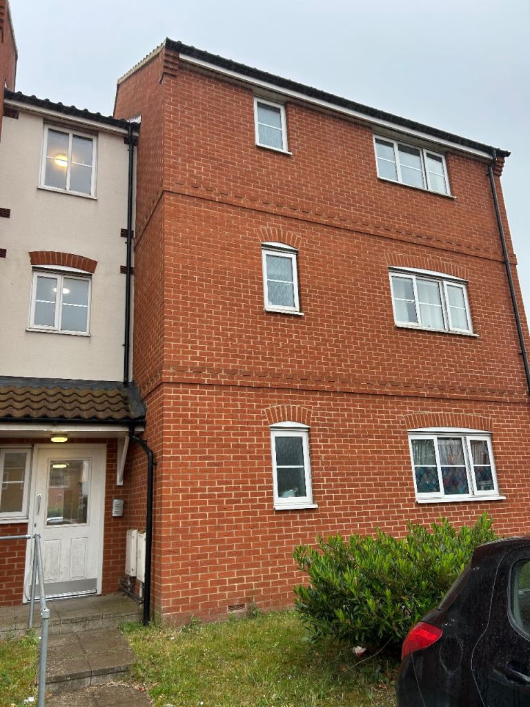 One bed flat exchange 