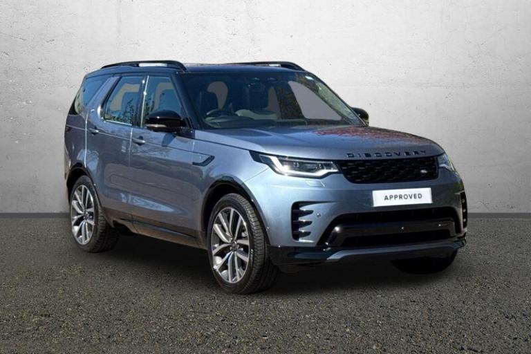 LAND ROVER DISCOVERY 3.0 D300 R-Dynamic SE 5dr Auto