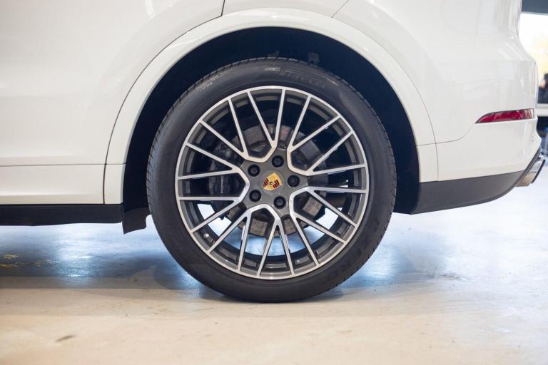 2020 Porsche Cayenne E-Hybrid 5dr Tiptronic S ESTATE PETROL/ELECTRIC Automatic