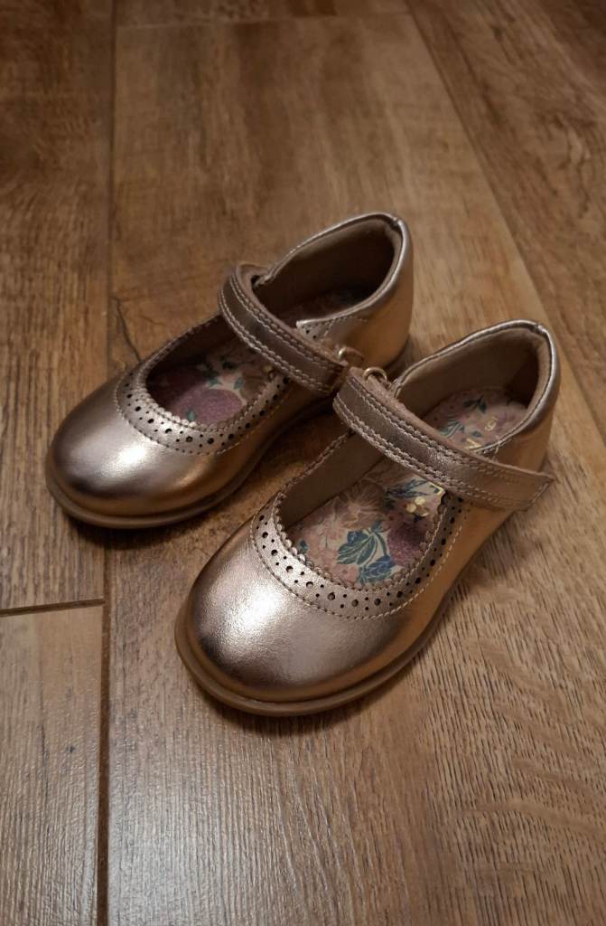 image for Next Leather Mary Jane Toddler Shoes LIKE NEW