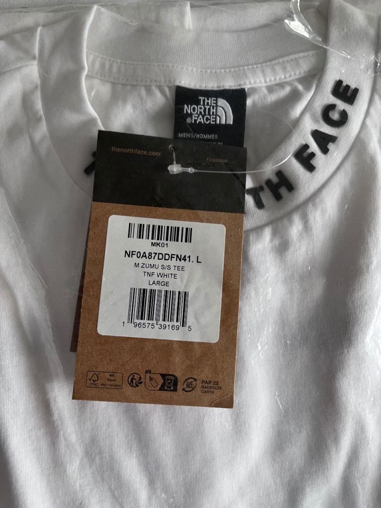 The North Face Mizunu S/S Tee – White, Large, Brand New