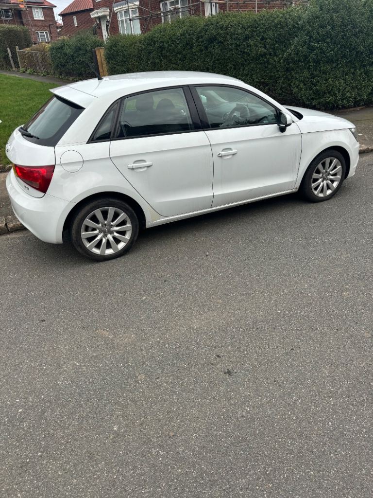 Audi, A1, Hatchback, 2013, Manual, 1390 (cc), 5 doors