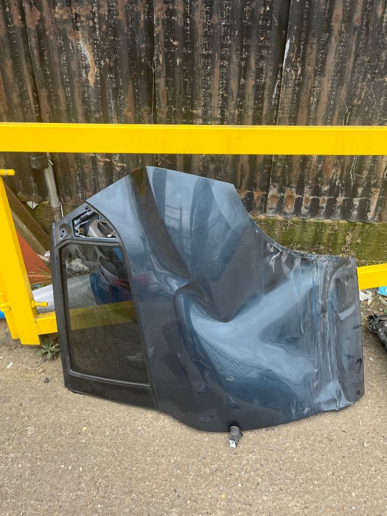 Nissan juke 2013 back left door 