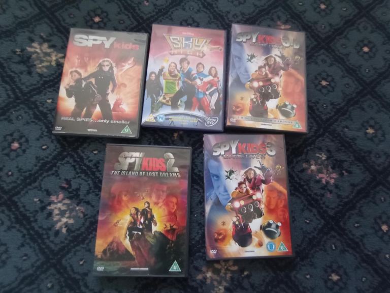 Spy kids  dvds bundle