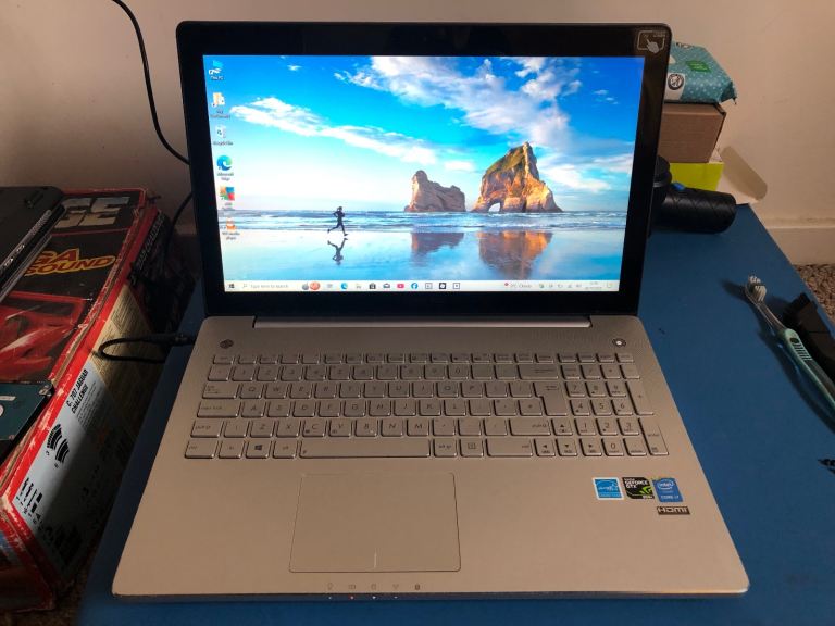 Asus N550J Notebook Laptop With Windows 10 In Sliver & Copper Colour