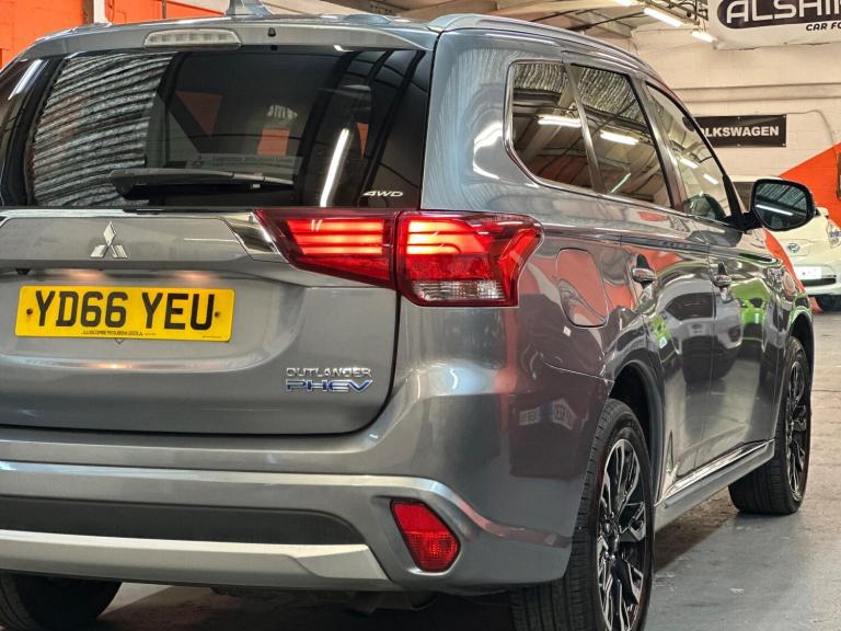 2016 Mitsubishi Outlander 2.0 PHEV GX4h 5dr Auto ESTATE PETROL/ELECTRIC Automatic