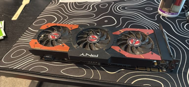 PNY NVIDIA GeForce GTX 1080 XLR8 OC Gaming 8GB