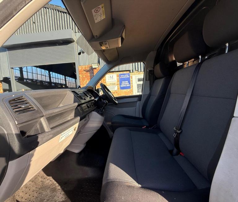 2016 Volkswagen Transporter 2.0 TDI T30 BlueMotion Tech Startline FWD LWB Euro